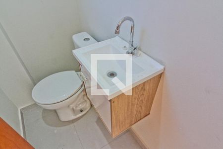 Lavabo de casa de condomínio para alugar com 2 quartos, 80m² em Vila Dom Pedro Ii, São Paulo