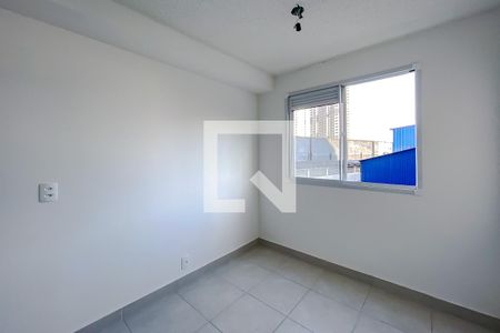 Apartamento à venda com 1 quarto, 26m² em Parque Industrial Tomas Edson, São Paulo