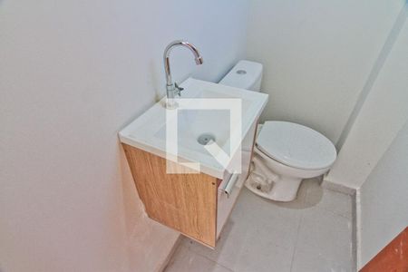 Lavabo de casa de condomínio para alugar com 2 quartos, 80m² em Vila Dom Pedro Ii, São Paulo
