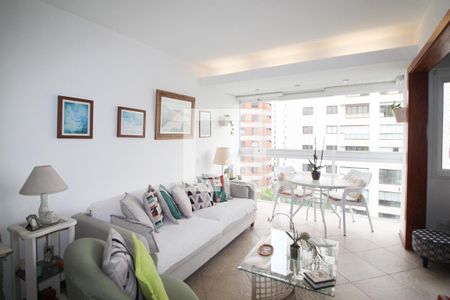 Sala de apartamento à venda com 3 quartos, 95m² em Vila Nova Conceição, São Paulo