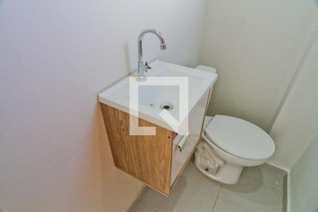Lavabo de casa de condomínio para alugar com 2 quartos, 80m² em Vila Dom Pedro Ii, São Paulo