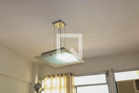 Sala de apartamento à venda com 2 quartos, 62m² em Todos Os Santos, Rio de Janeiro