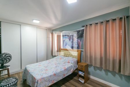 Casa para alugar com 3 quartos, 390m² em Planalto, Belo Horizonte
