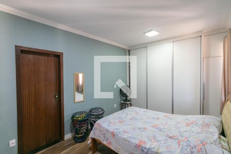 Casa para alugar com 3 quartos, 390m² em Planalto, Belo Horizonte