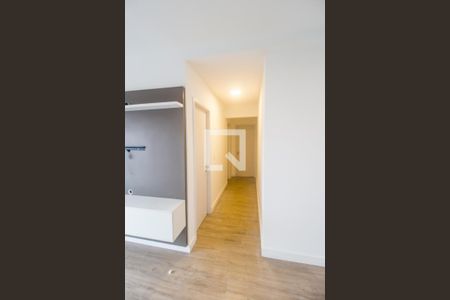 Corredor de apartamento para alugar com 2 quartos, 74m² em Alphaville Empresarial, Barueri