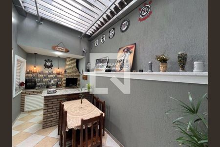 Casa à venda com 3 quartos, 197m² em Vila Constança, São Paulo