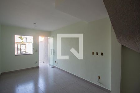 Sala de casa à venda com 2 quartos, 75m² em Jardim Leblon, Belo Horizonte