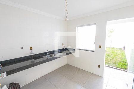 Cozinha de casa à venda com 2 quartos, 75m² em Jardim Leblon, Belo Horizonte