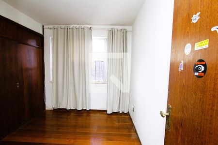 Quarto 1 de apartamento para alugar com 3 quartos, 110m² em São Lucas, Belo Horizonte