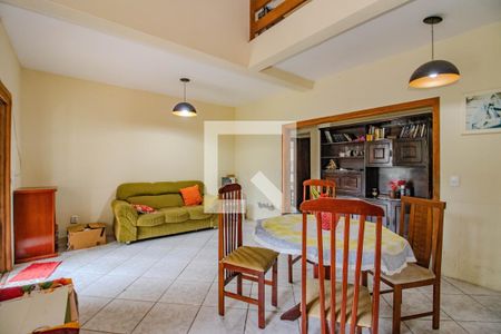 Sala de casa para alugar com 3 quartos, 300m² em Passo D’areia, Porto Alegre