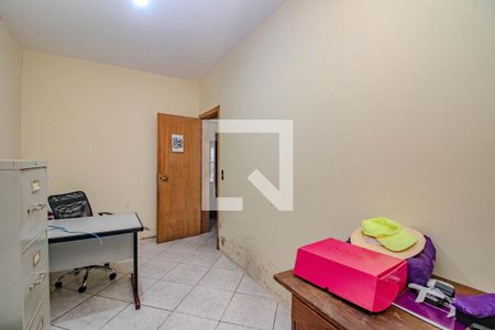 Escritório de casa para alugar com 3 quartos, 300m² em Passo D’areia, Porto Alegre
