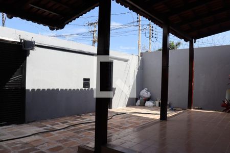 Garagem de casa para alugar com 4 quartos, 420m² em Jardim América, Goiânia