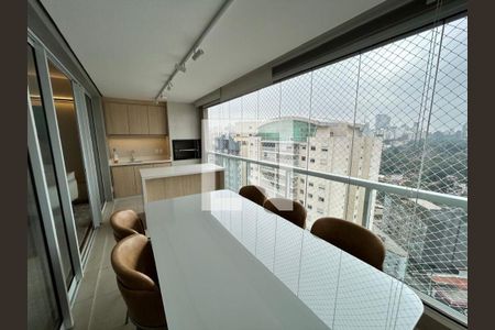 Apartamento à venda com 3 quartos, 140m² em Pinheiros, São Paulo