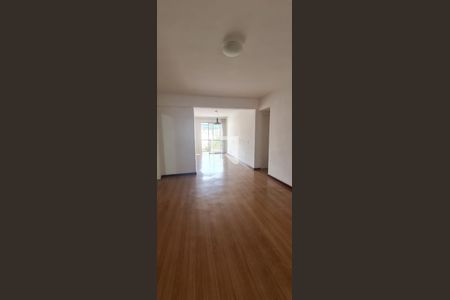 Sala de apartamento para alugar com 2 quartos, 80m² em Vila Isabel, Rio de Janeiro