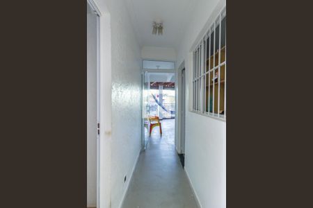 Corredor de kitnet/studio para alugar com 2 quartos, 61m² em Anhanguera, São Paulo
