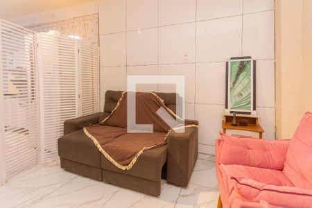 Sala de kitnet/studio para alugar com 1 quarto, 38m² em Conjunto Residencial Salvador Tolezani, São Paulo