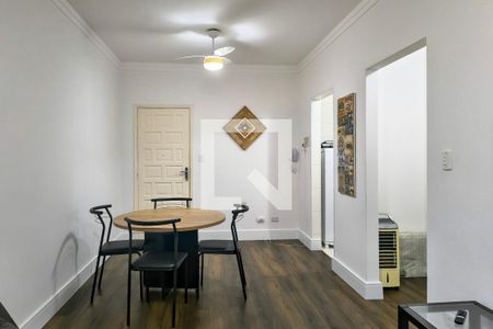 Sala de apartamento para alugar com 1 quarto, 68m² em Vila Tupi, Praia Grande