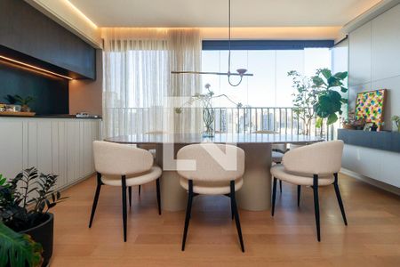 Sala de apartamento para alugar com 2 quartos, 89m² em Santo Amaro, São Paulo