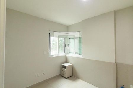 Quarto 1 de apartamento à venda com 2 quartos, 70m² em Água Verde, Curitiba
