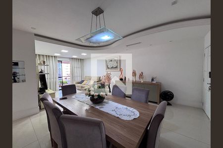 Sala de apartamento para alugar com 4 quartos, 142m² em Recreio dos Bandeirantes, Rio de Janeiro
