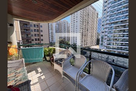 Varanda de apartamento para alugar com 4 quartos, 142m² em Recreio dos Bandeirantes, Rio de Janeiro