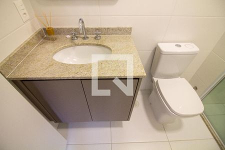 Banheiro da Suíte de apartamento para alugar com 1 quarto, 50m² em Jardim das Acacias, São Paulo
