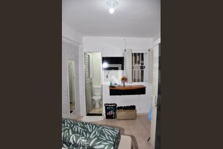 Kitnet / studio - Quarto de casa para alugar com 1 quarto, 80m² em Anhanguera, São Paulo