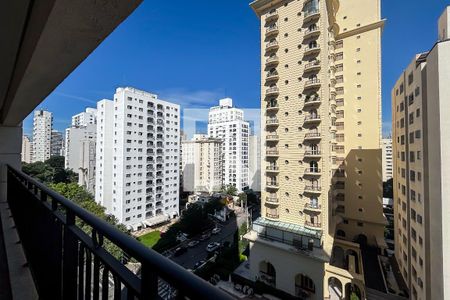 Vista da Sala/Cozinha de apartamento à venda com 3 quartos, 201m² em Jardim Paulista, São Paulo