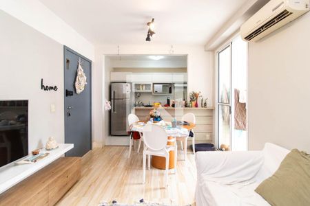 Sala de apartamento à venda com 2 quartos, 53m² em Cristal, Porto Alegre