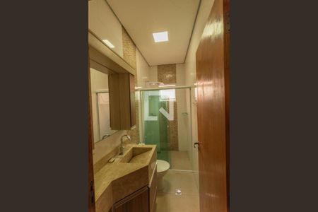 Banheiro da Suíte de casa para alugar com 3 quartos, 200m² em Jardim Ipaussurama, Campinas
