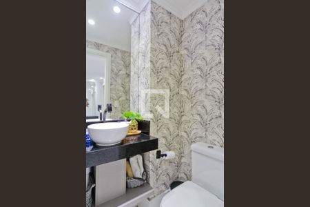 Lavabo de apartamento à venda com 3 quartos, 115m² em Santa Teresinha, São Paulo
