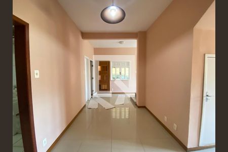 Casa à venda com 4 quartos, 217m² em Encantado, Rio de Janeiro
