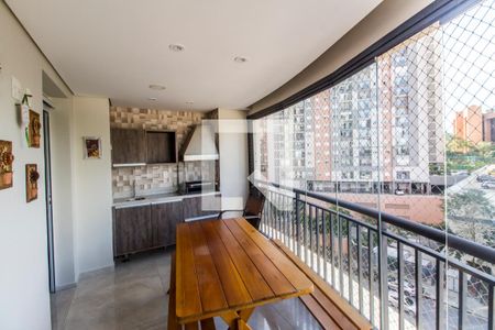 Varanda da Sala de apartamento para alugar com 3 quartos, 96m² em Alphaville Empresarial, Barueri