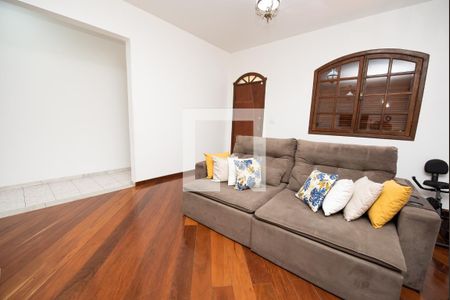 Sala de casa à venda com 3 quartos, 360m² em Diamante, Belo Horizonte