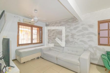Casa à venda com 4 quartos, 227m² em Harmonia, Canoas