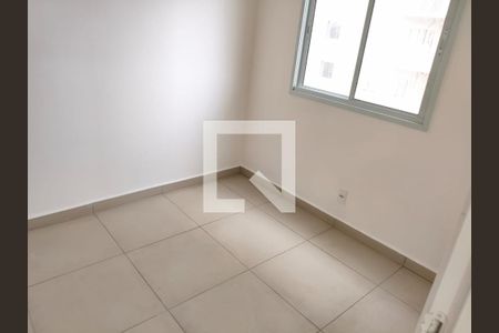 Quarto de apartamento para alugar com 2 quartos, 44m² em Vila Sul Americana, Carapicuíba