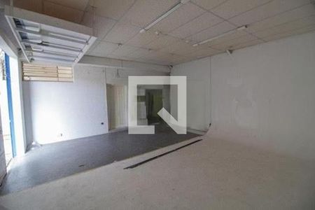 Casa para alugar com 3 quartos, 250m² em Vila Cordeiro, São Paulo