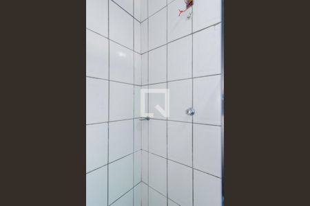Banheiro de apartamento para alugar com 1 quarto, 45m² em Vila Penteado, São Paulo