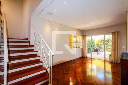 Casa de Condomínio à venda com 3 quartos, 378m² em Jardim Morumbi, São Paulo