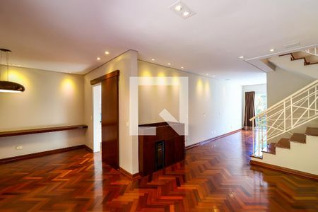Casa de Condomínio à venda com 3 quartos, 378m² em Jardim Morumbi, São Paulo