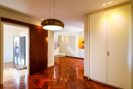 Casa de Condomínio à venda com 3 quartos, 378m² em Jardim Morumbi, São Paulo
