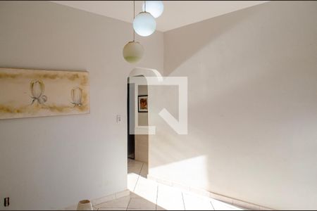 Sala de casa à venda com 4 quartos, 360m² em Residencial Jardim Colorado, Goiânia