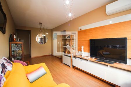 Sala de apartamento à venda com 3 quartos, 80m² em Tristeza, Porto Alegre