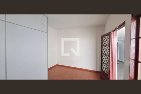 Casa para alugar com 3 quartos, 350m² em Campos Elísios, Ribeirão Preto