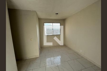 Sala de apartamento para alugar com 1 quarto, 45m² em Pavuna, Nilópolis