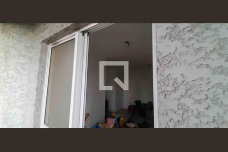Apartamento à venda com 2 quartos, 44m² em Quitaúna, Osasco
