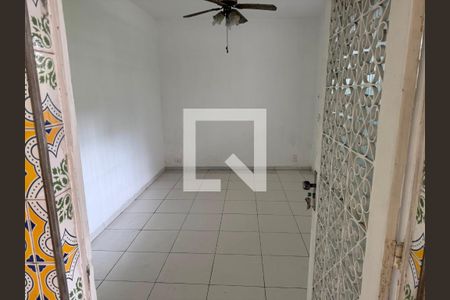 Casa para alugar com 2 quartos, 200m² em Realengo, Rio de Janeiro