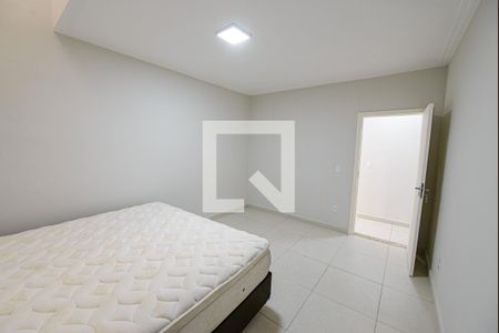 Quarto 2 de apartamento para alugar com 3 quartos, 110m² em Parque Senhor do Bonfim, Taubaté