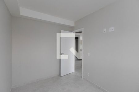 Quarto 2 de apartamento para alugar com 2 quartos, 38m² em Vila Gustavo, São Paulo