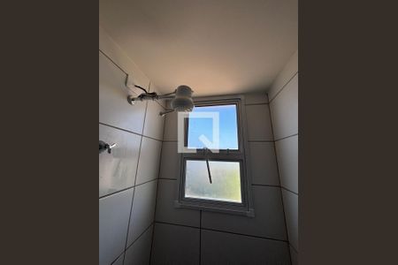 Banheiro de apartamento para alugar com 1 quarto, 41m² em Parque Santa Rosa, Suzano